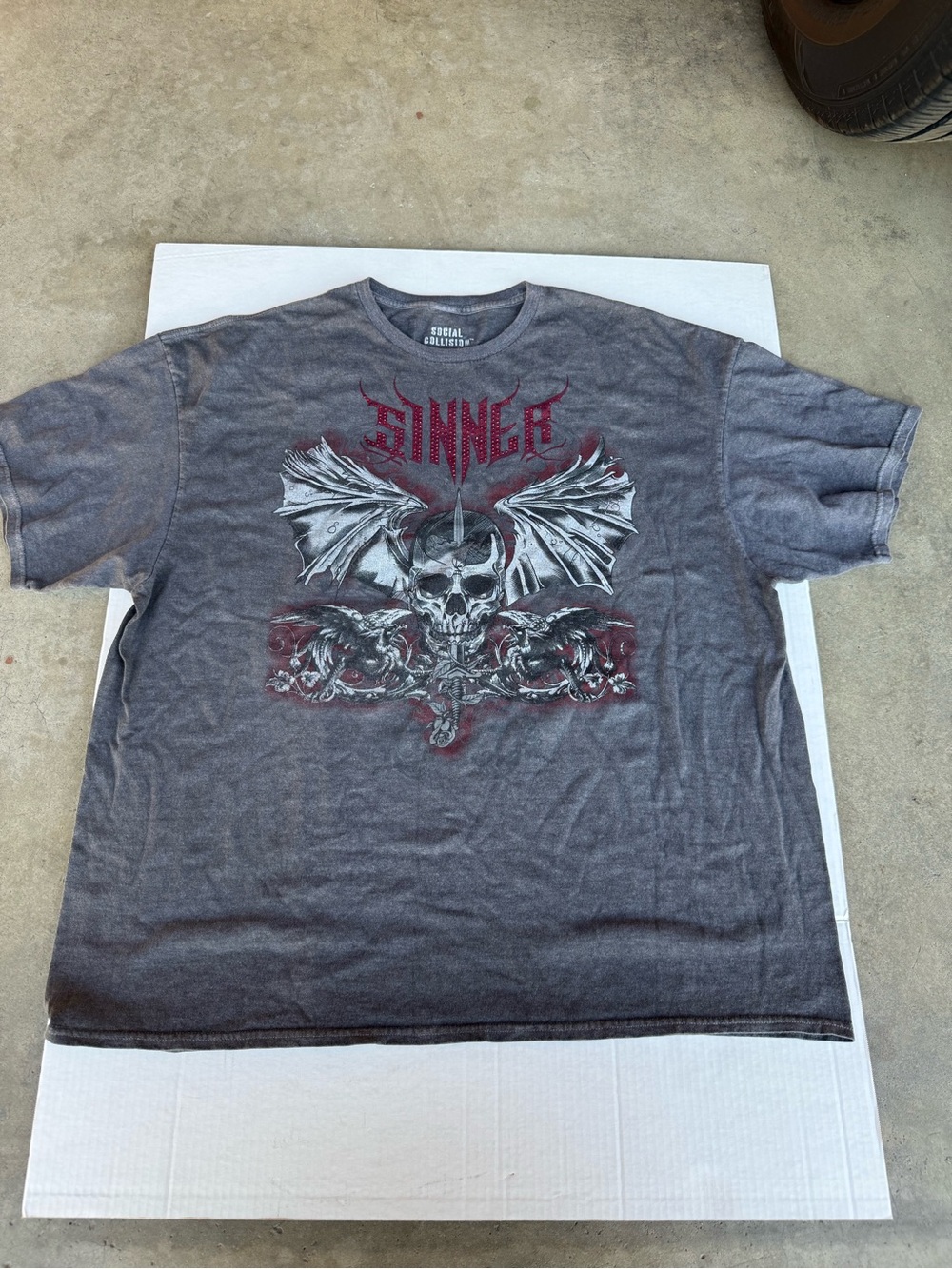Sinner Skull Graphic Tee - Gray